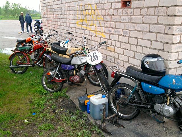 http://www.dyr4ik.ru/forum/album_mod/upload/a881e0b1bc53e3fdfdd62c56f6e5810f.jpg